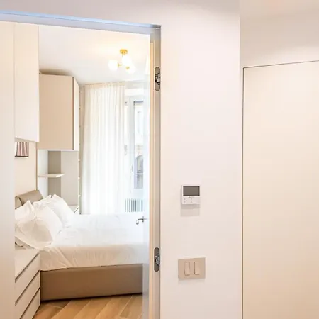 شقة Michelangelo Moscova Golden House *