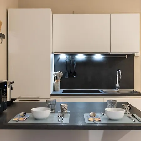 Porta Venezia Reppublica - 1 Bedroom Ap - Netflix Appartement