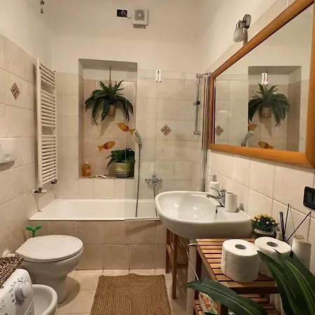 דירה Station-bosco Verticale Cozy & Elegant מילאנו