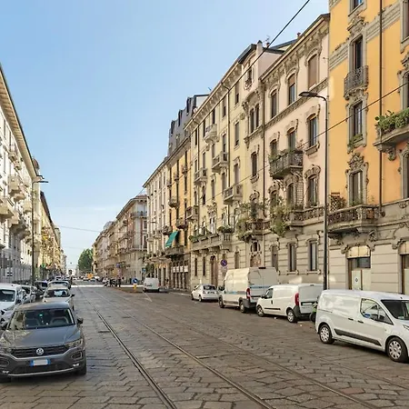 A Stone's Throw From - Balcony - Ac *