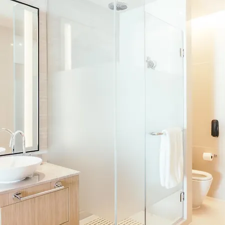 Carlo Farini 72 Superior - Private Parking - Centro דירה *