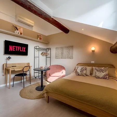 Apartament In Porta Venezia At 5 Min From Station Mediolan