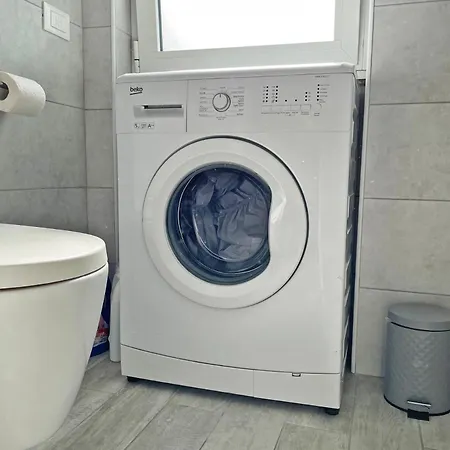 Monolocale Veniero Fiera Milán