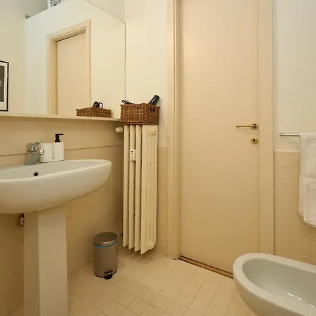 Apartment Heart Of Brera, 10 Minutes Walk From Duomo