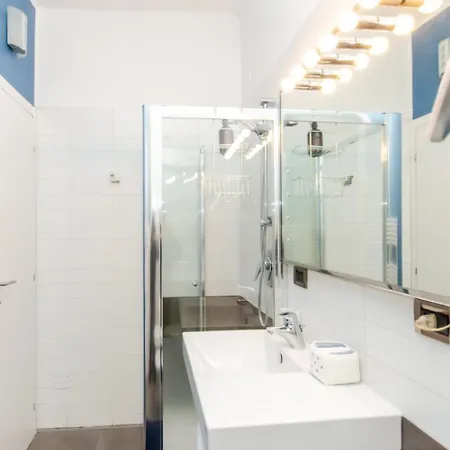 Apartment Corso Chic Street, Porta Garibaldi, Stazione Centrale, Nel Cuore Della Citta Di Milan