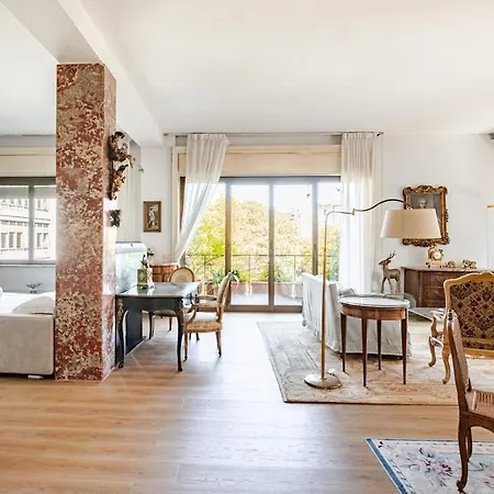 800 M Duomo - Vintage E Spazioso