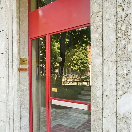 Cozy 5 Posti Letto - 15 Minuti Dal Duomo - Metro M1 A 4 Minuti - Ac - Wifi - Netflix Milano