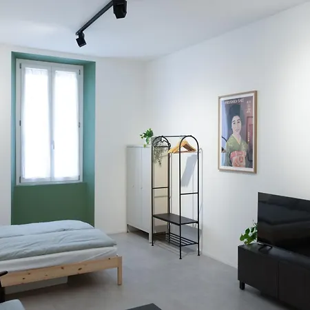 Italianway Comfort - Rosmini 7 アパート