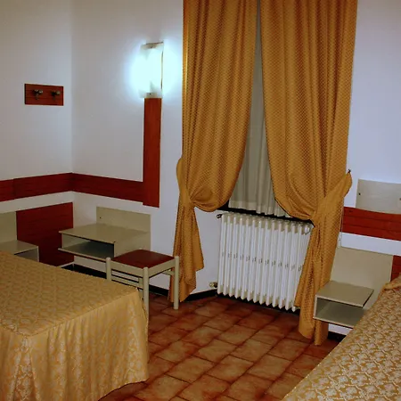 Piccolo Отель 3*