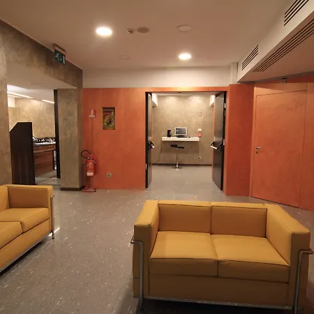 梅特罗酒店