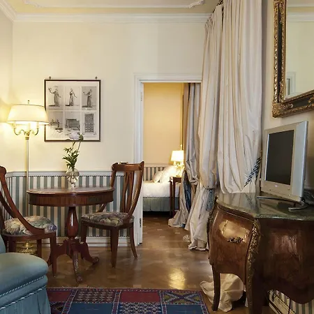 Petit Palais De Charme Hotel Milán