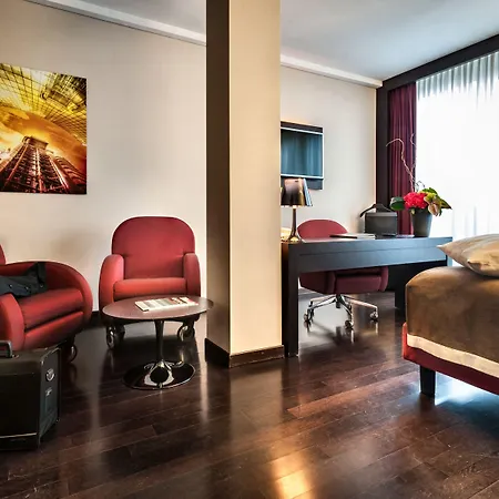 Crowne Plaza By Ihg 4* Milán