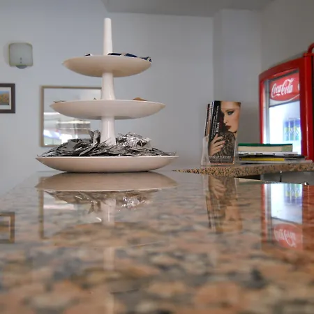 Iride Stazione Lambrate Studi Hotel