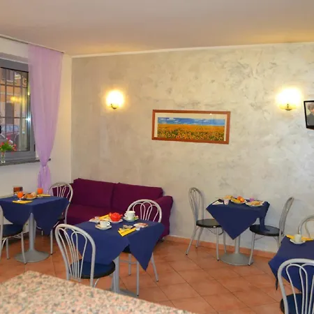 Iride Stazione Lambrate Studi Hotel