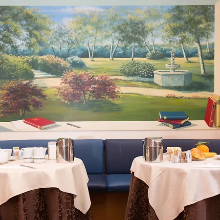 Piacenza Hotell Milano