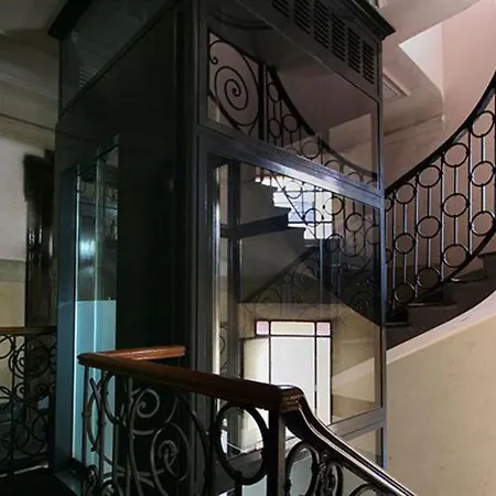 Panizza Otel
