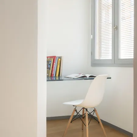 圣费尔莫布雷拉公寓 米兰