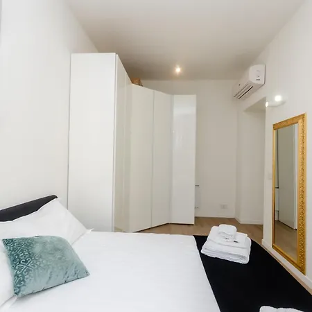 Vivimihome Modern Flat Bosco Verticale 아파트 밀라노