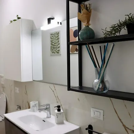 Apartment Guesthost - Ripamonti Vigentino Milan