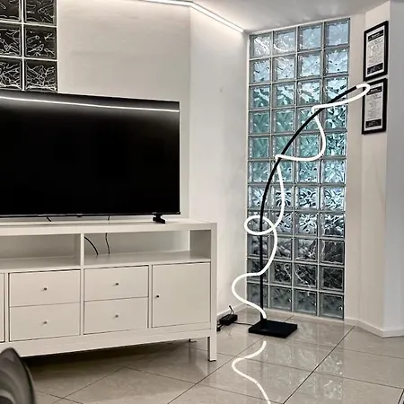 Modern Near Corso Buenos Aires Lima Porta Venezia Metro Apartment