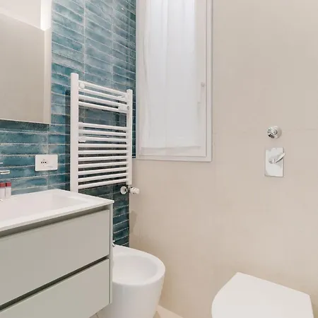 Apartment Guesthost - Bright Bocconi