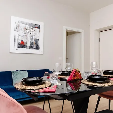 Vivimihome Modern Flat Bosco Verticale Lägenhet Milano