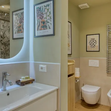 M1-m2 Modern Loft Just A Stone's Throw From The Metro *