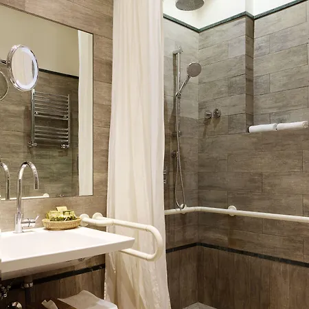 Szálloda Numa Camperio 4*