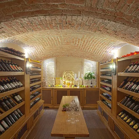 Ξενοδοχείο Chateau Monfort - Relais & Chateaux 5*