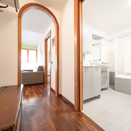 Corso San Gottardo - Darsena Flat *