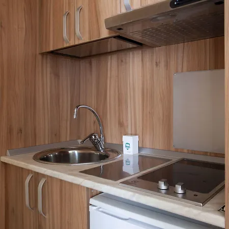 勒庞迪纳住宿 米兰