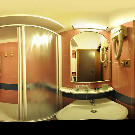 勒庞迪纳住宿 米兰