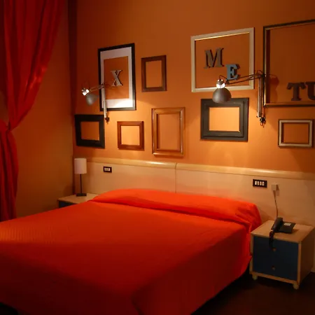 Pian Della Nave Hotel apartamentowy Mediolan