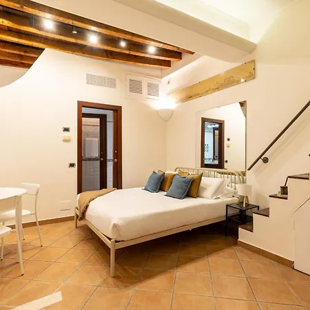 Appartement Beplace In San Babila