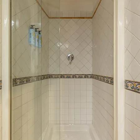 Beplace In San Babila *