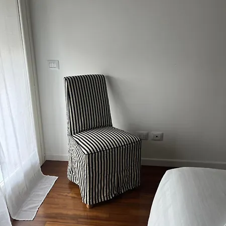 Luminoso Trilocale Affori Centro * 米兰