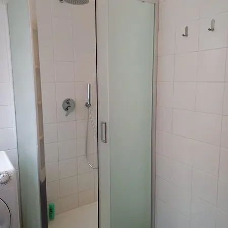 Isola Centro Bilocale Su 2 Livelli Free Wi-fi Mediolan