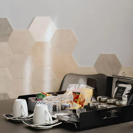 아파트호텔 몬테나폴레오네 스위트 밀라노