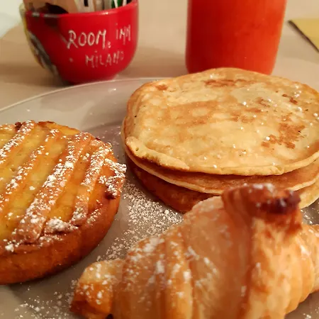 Room Inn Bed & Breakfast 4*