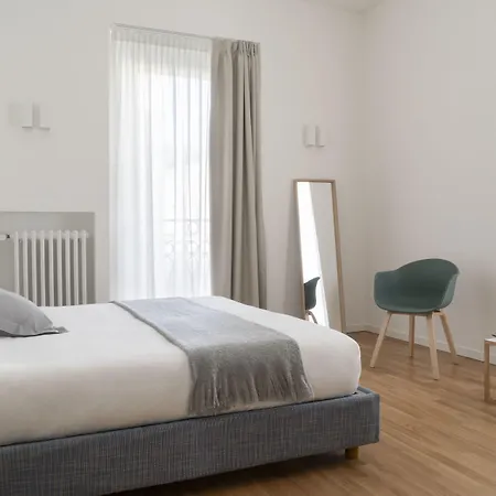 Brera In San Babila Appartement *