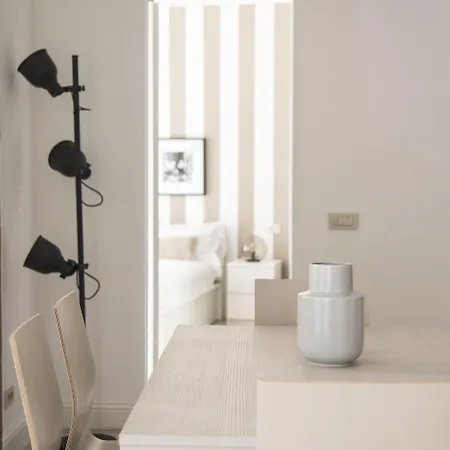 Brera In San Babila Appartement *