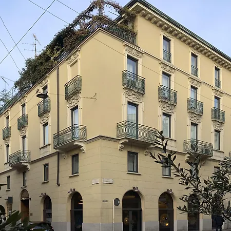 Apartment Brera In San Babila *