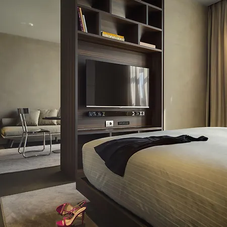 إم إي ايل دوكا 5*