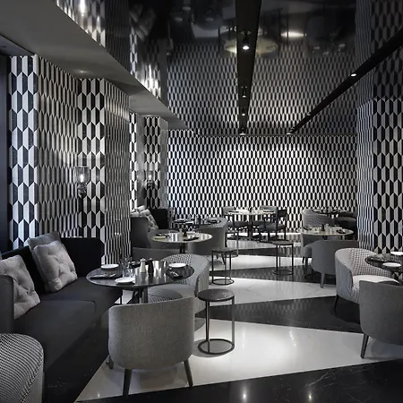 Mandarin Oriental,