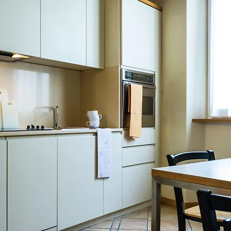 Hotel apartamentowy Ascanio Sforza - & Mediolan