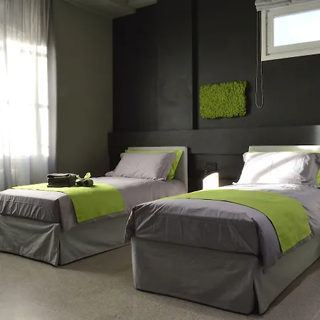 Frühstückspension Miloft Guest Rooms And Terrace Mailand