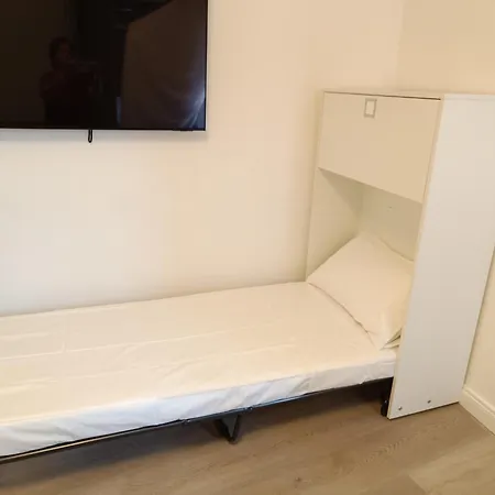 Appartement Navigli Nest Renovated With Balcony On The Naviglio *