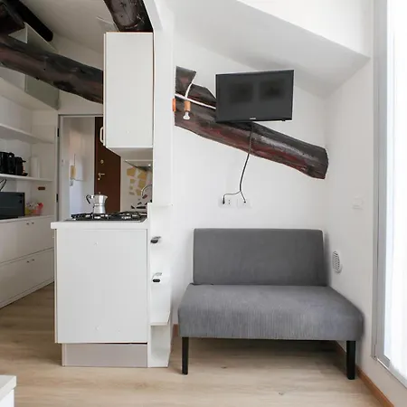 Hacca Collection - Porta Venezia Attic 2br Milano