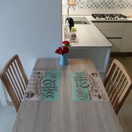 Apartment Metro Ocean Bliss *