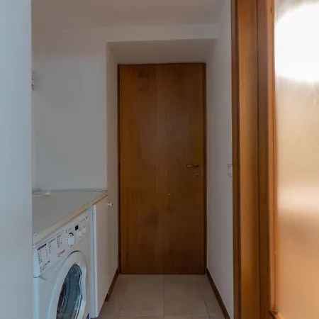 Newly Renovated Homely Flat St Lorenzo アパート